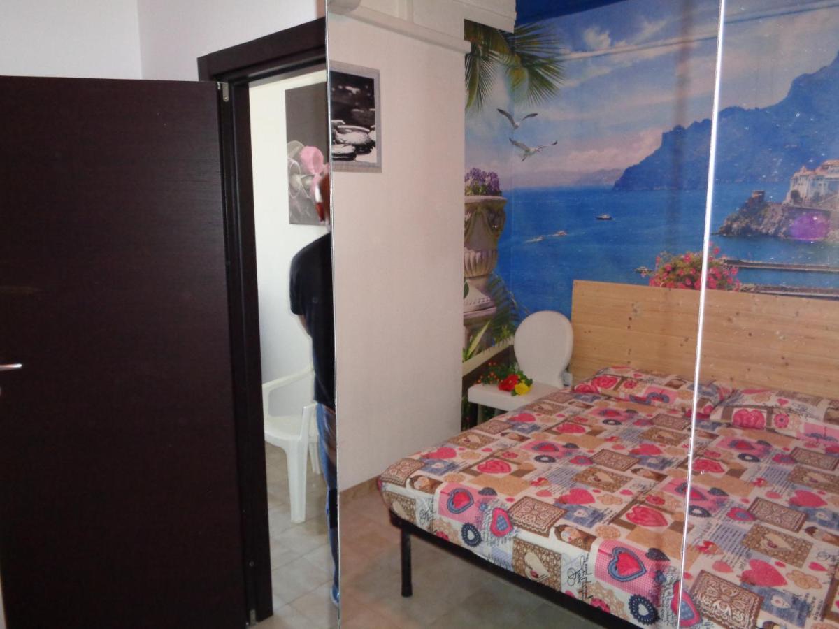 Case Vacanze Racale Luaran gambar